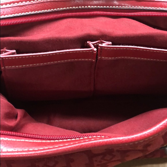 Red Purse - Picture 4 of 5